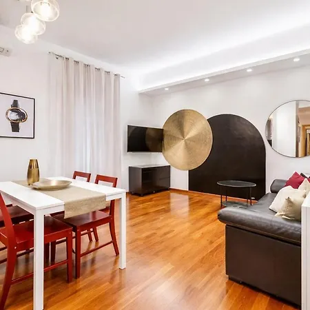 Apartman Family With 2br Near Vatican *
