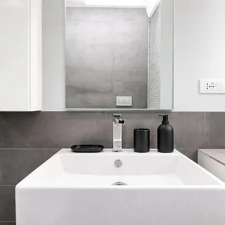 Family With 2br Near Vatican Apartman *